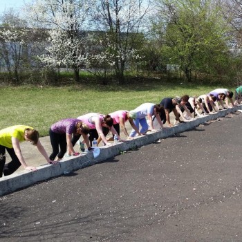 Outdoor boot camp class